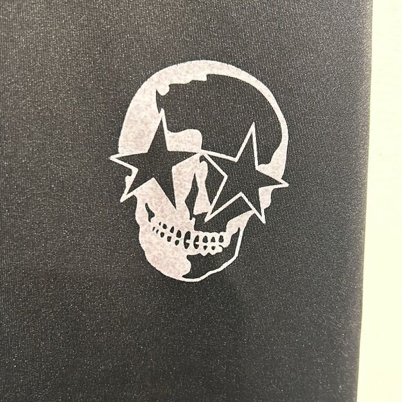 CHRLDR Black Leggings with White Skulls, Size Large - Picture 4 of 9